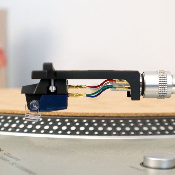 Audio-Technica Cartridge Mounted On AT-HS10BK Headshell VM520EB/H